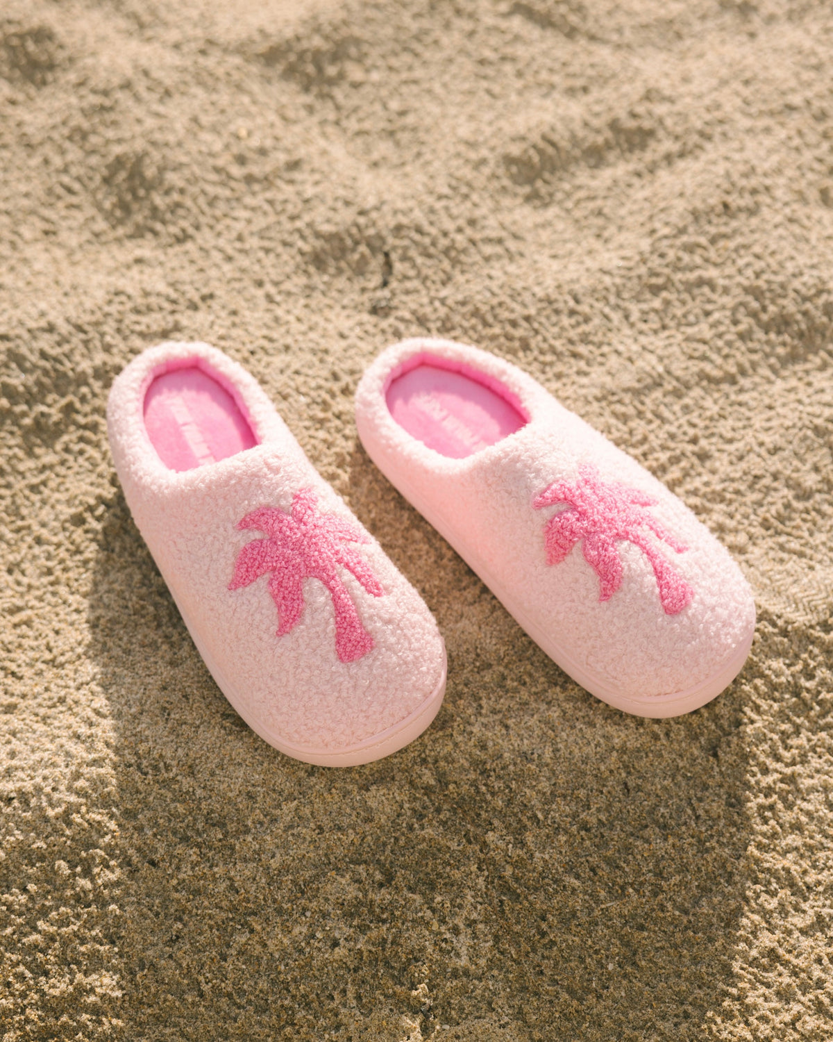 Pink Palm Puff Malibu Slippers in Blush Bay