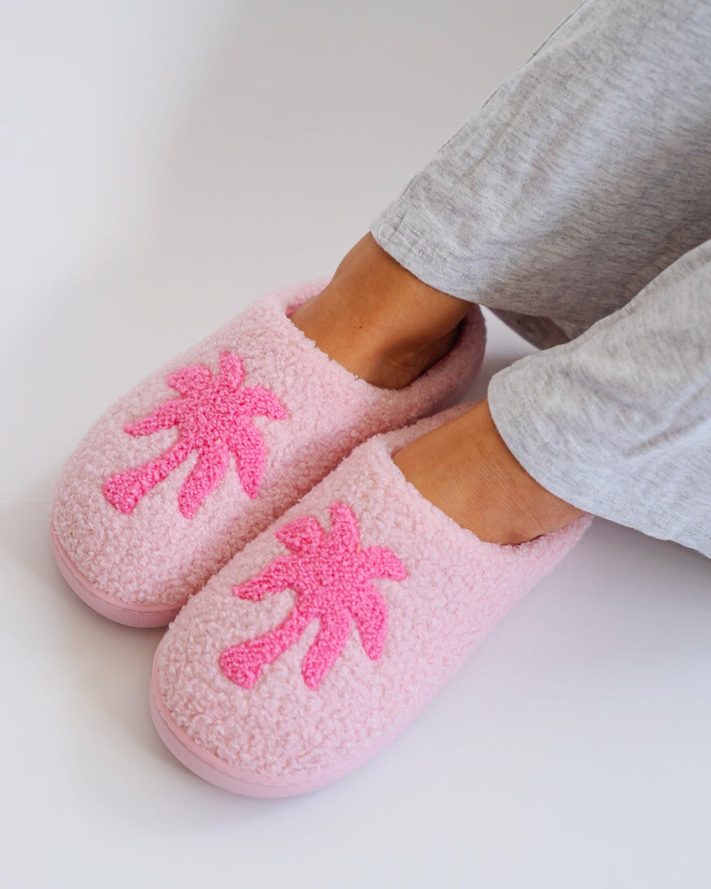 Pink Palm Puff Malibu Slippers in Blush Bay